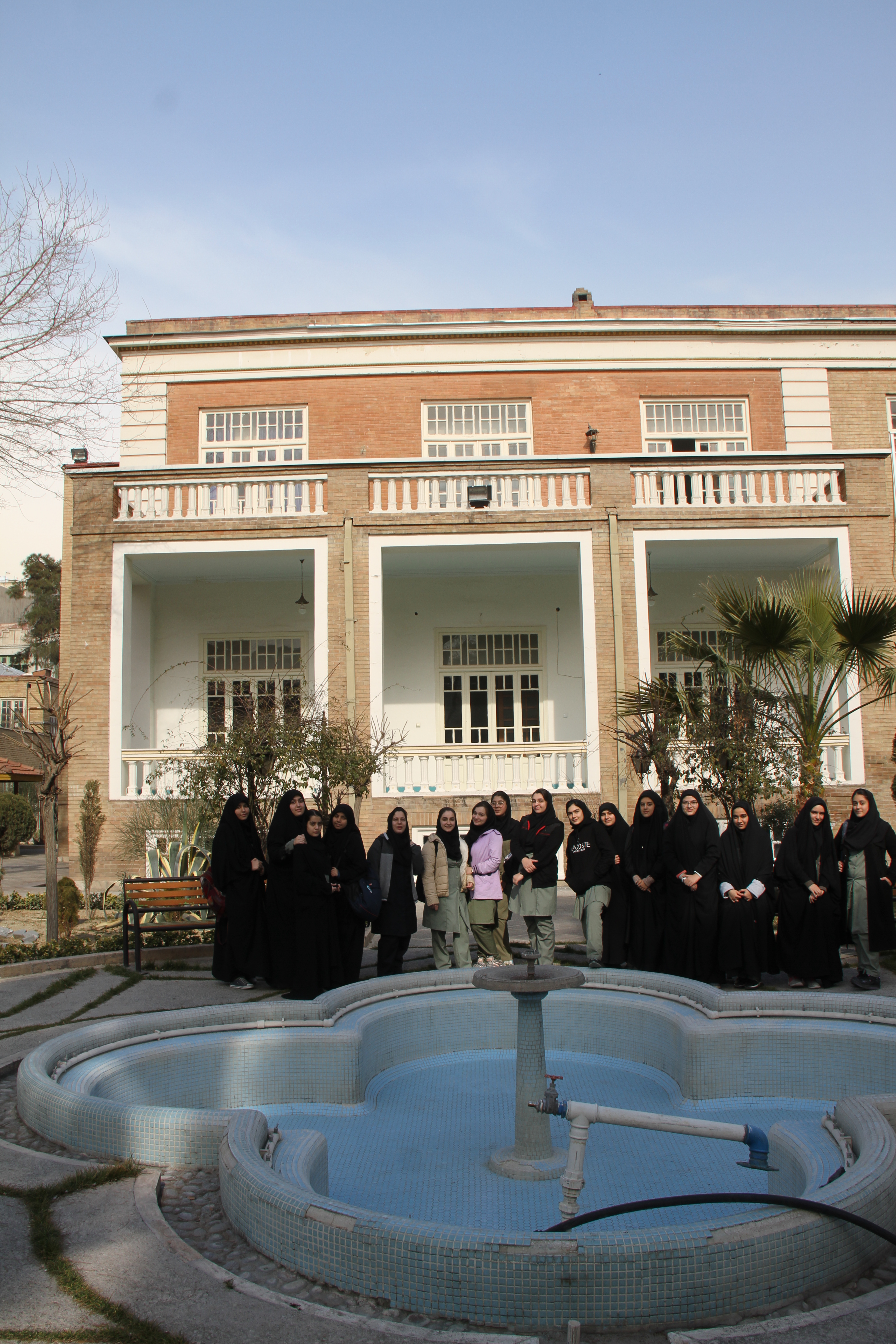 دانش آموزان 18