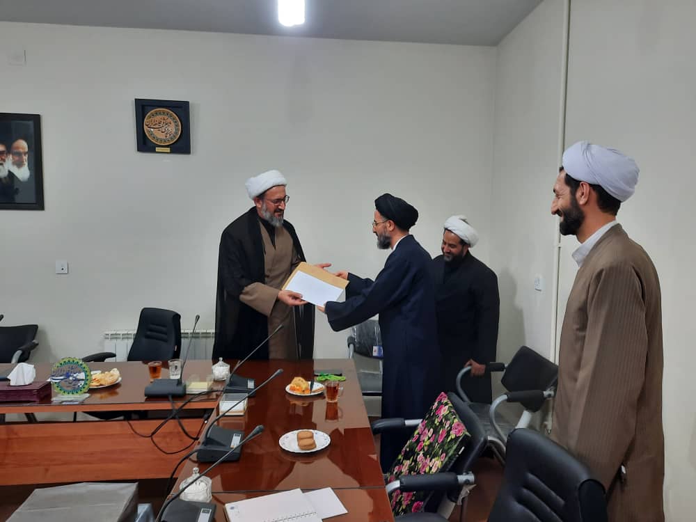 معارفه غفاری