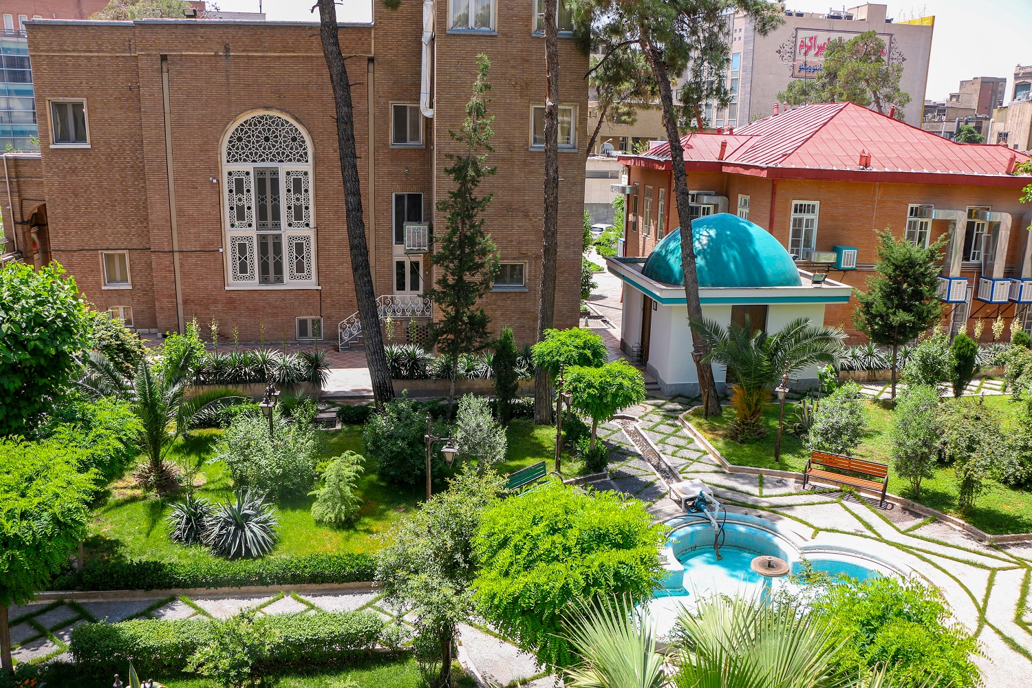 ساختمان آموزش