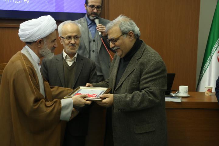 تقدیر از شهرام پازوکی