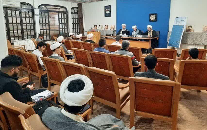 میزگرد علمی «خوانش‌های معاصر از نظریه اعتباریات علامه طباطبایی» با محوریت چالش‌های استدلال‌پذیری